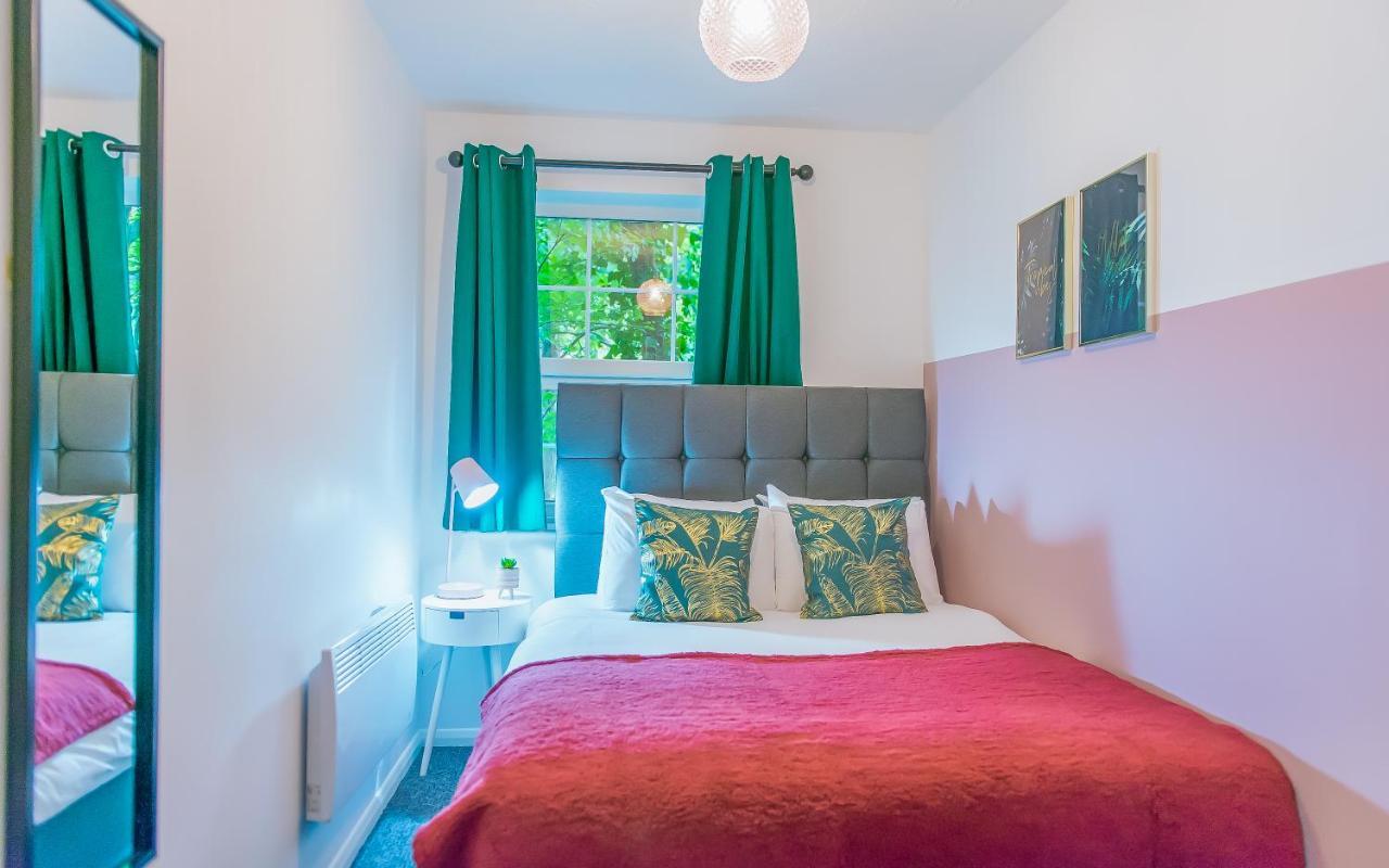 Pipkin Place Serviced Apartment 코번트리 외부 사진