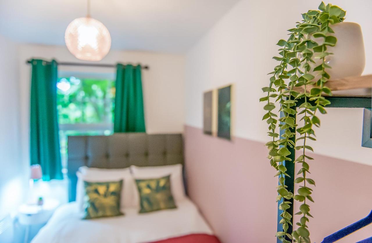 Pipkin Place Serviced Apartment 코번트리 외부 사진